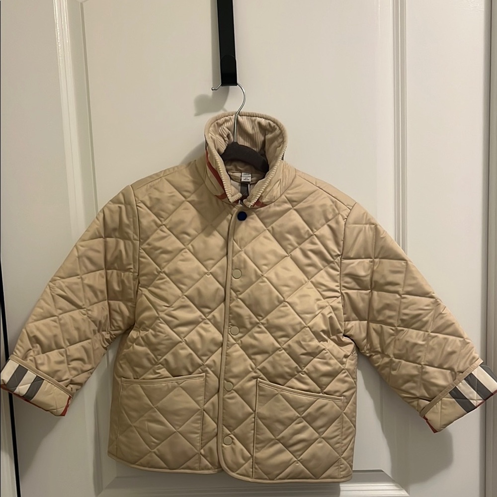 Burberry Tan Quilted Jacket with Sleek Design